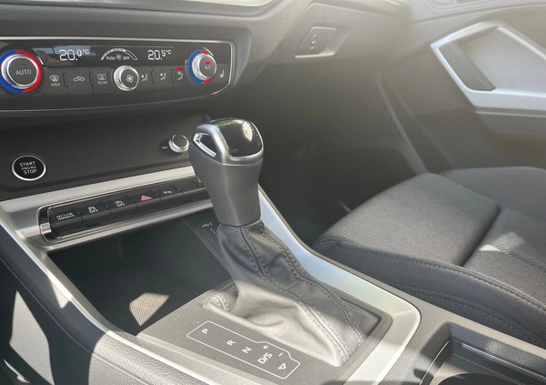Audi Q3 cena 185556 przebieg: 8, rok produkcji 2024 z Rybnik małe 379